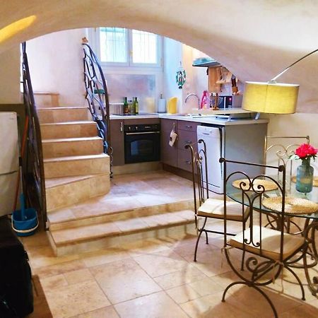 Appartement De Charme Au Coeur Du Vieil Antibes Exteriér fotografie